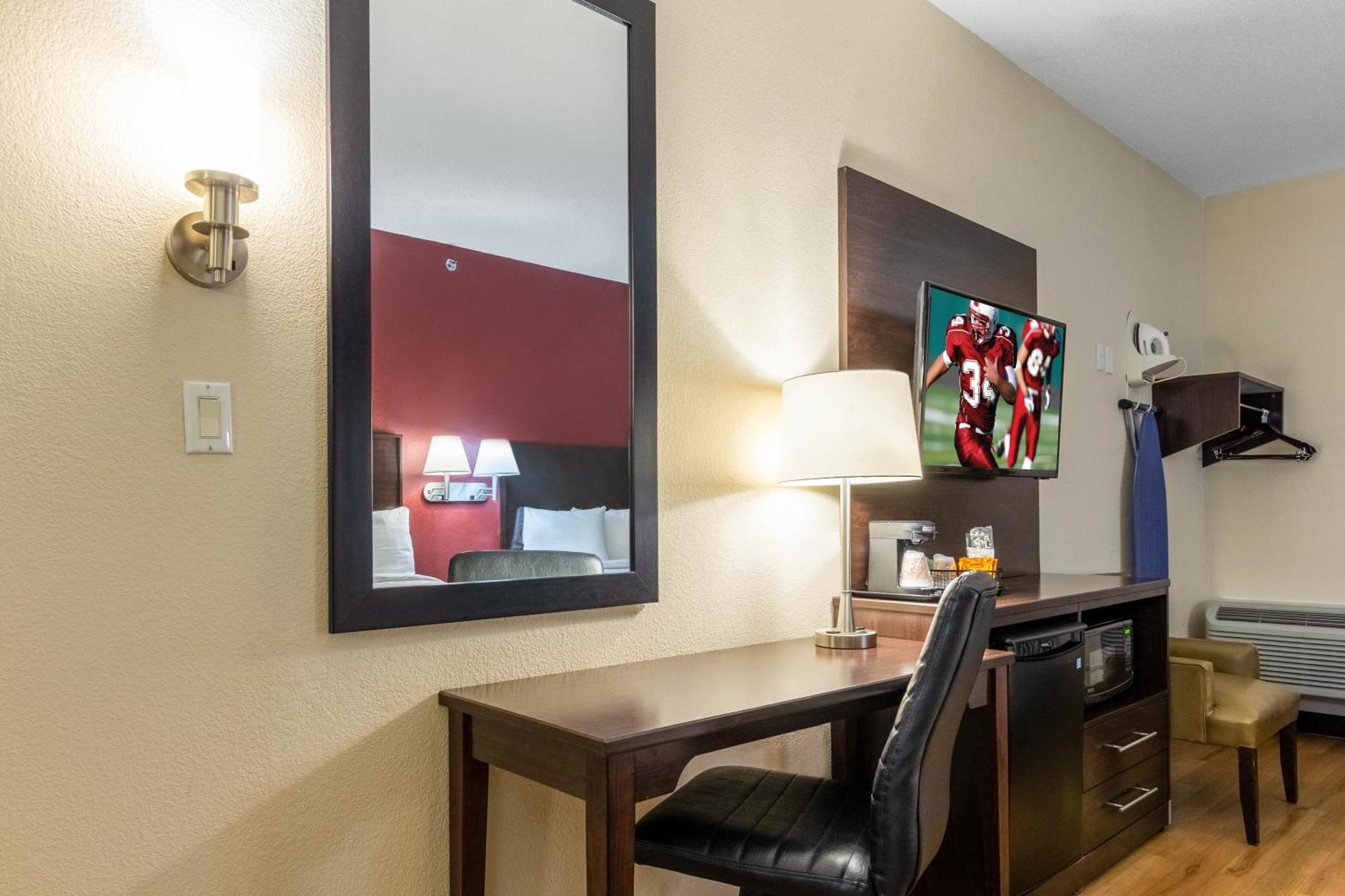 Red Roof Inn Georgetown, In - Louisville West Dış mekan fotoğraf